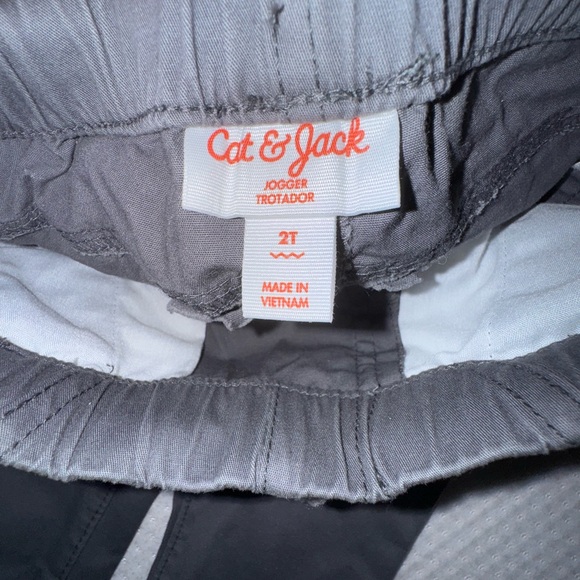 Set 2 Kids Jogger Pants - Red and Gray size 2 T - Picture 3 of 4